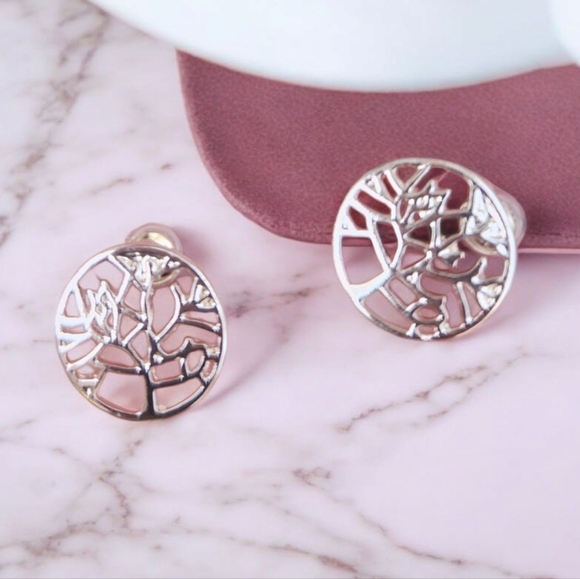 NEW! Tree of Life Stud Earrings – Gold or Silver Alloy - Picture 8 of 9